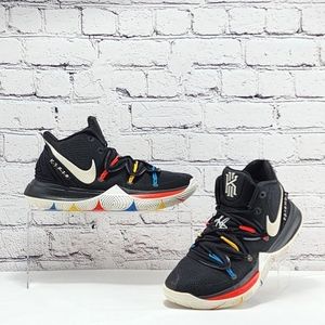 NIKE KYRIE 5 'FRIENDS' – 2019 Basketball, black/multi-color, men’s size 8